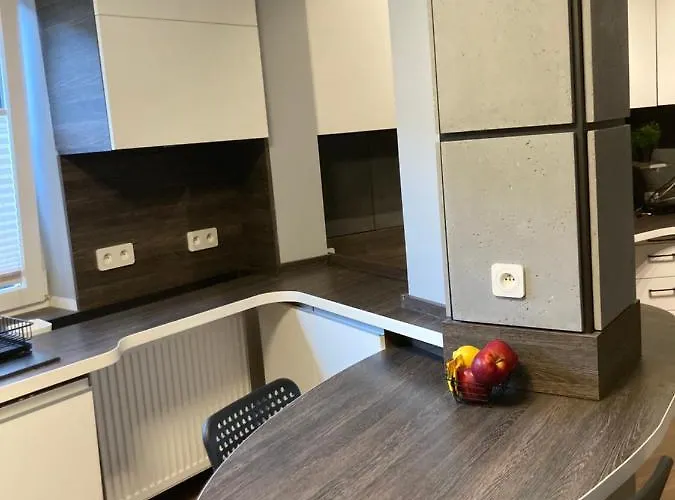 G76 Free Parking شقة كراكوفيا