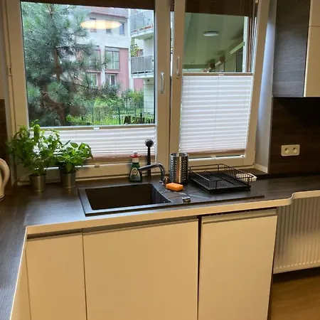 G76 Free Parking Apartmán