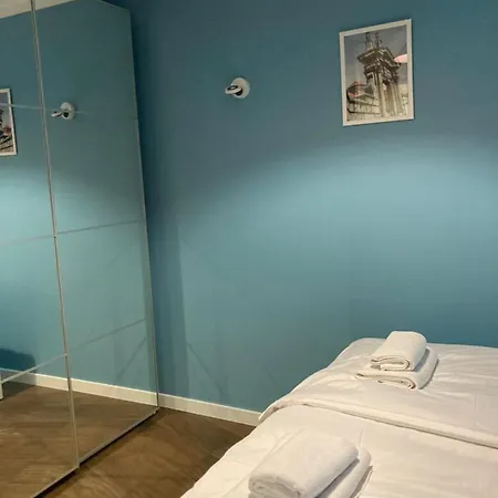 G76 Free Parking Apartmán